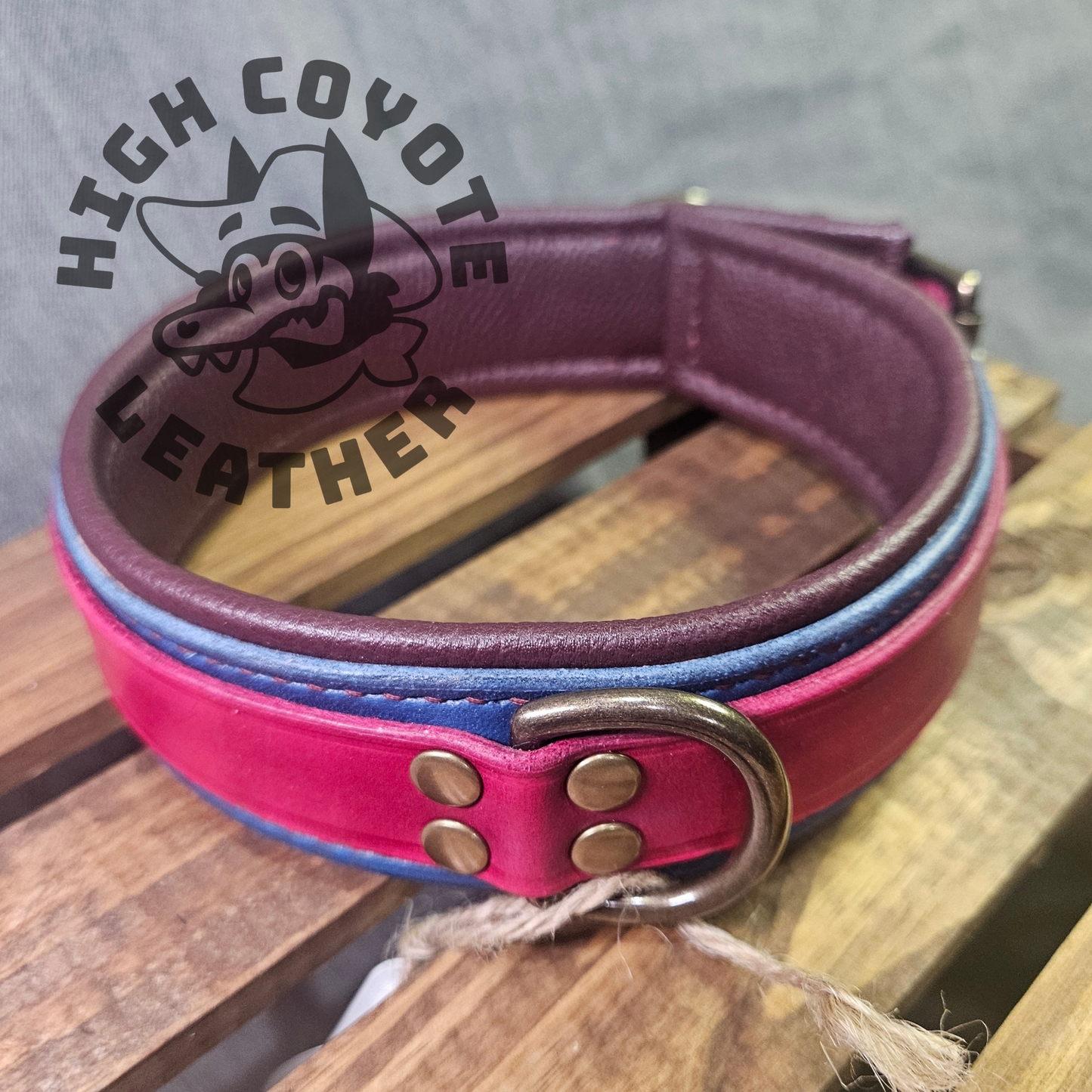 Red & Blue Collar