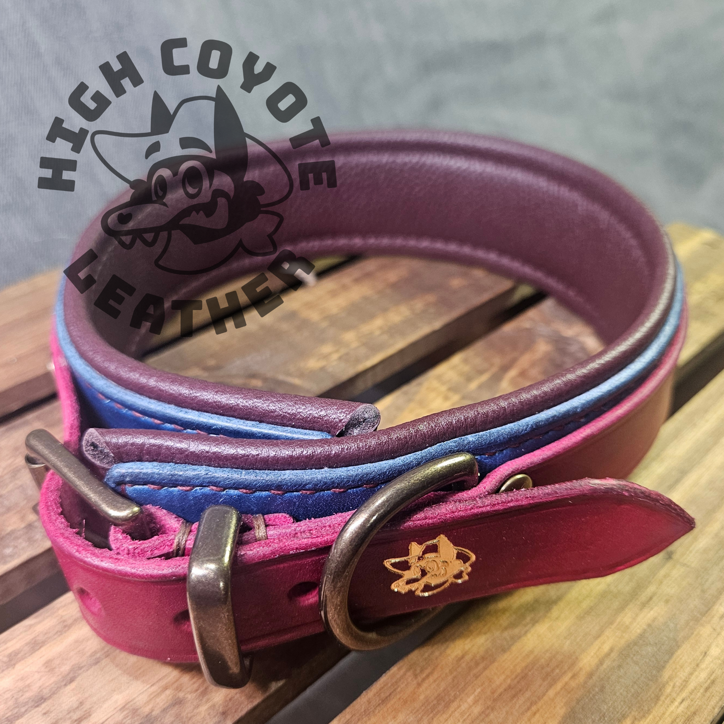 Red & Blue Collar