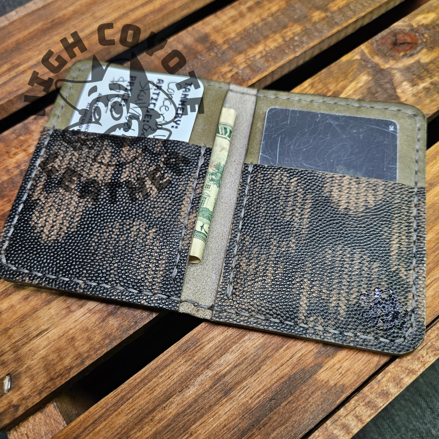 Skulls Grey Mini Bifold