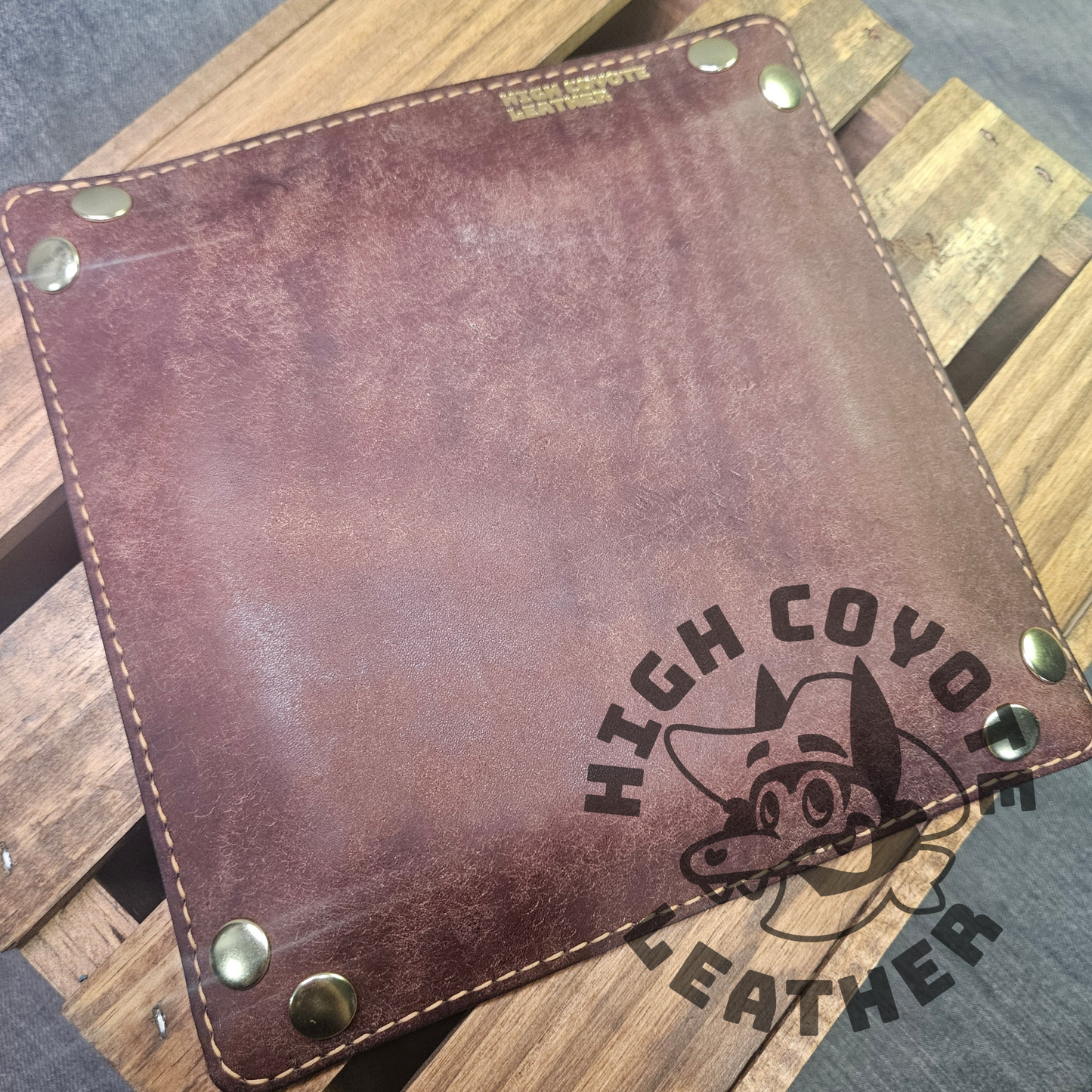 Pueblo Tobacco Brown Valet Tray