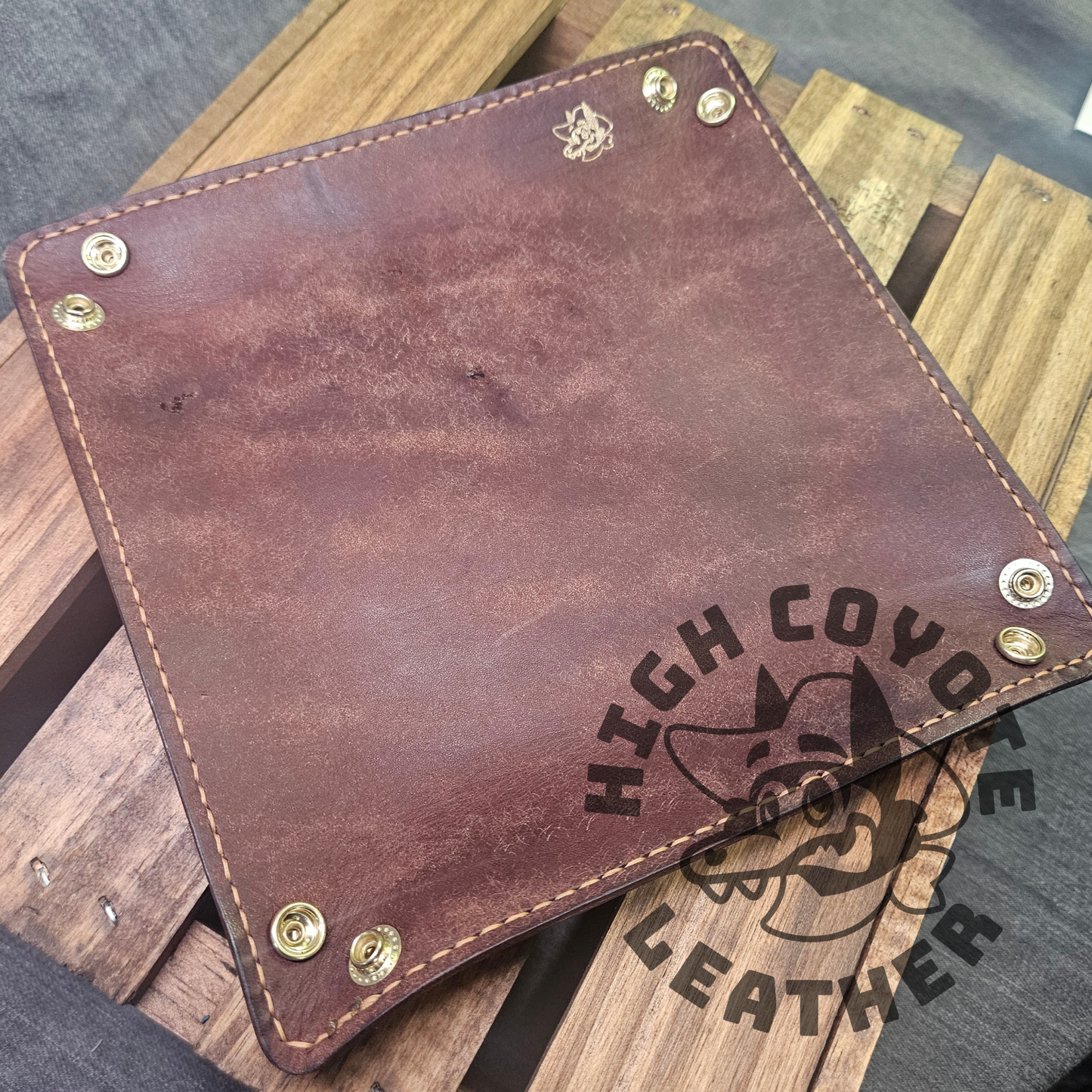 Pueblo Tobacco Brown Valet Tray