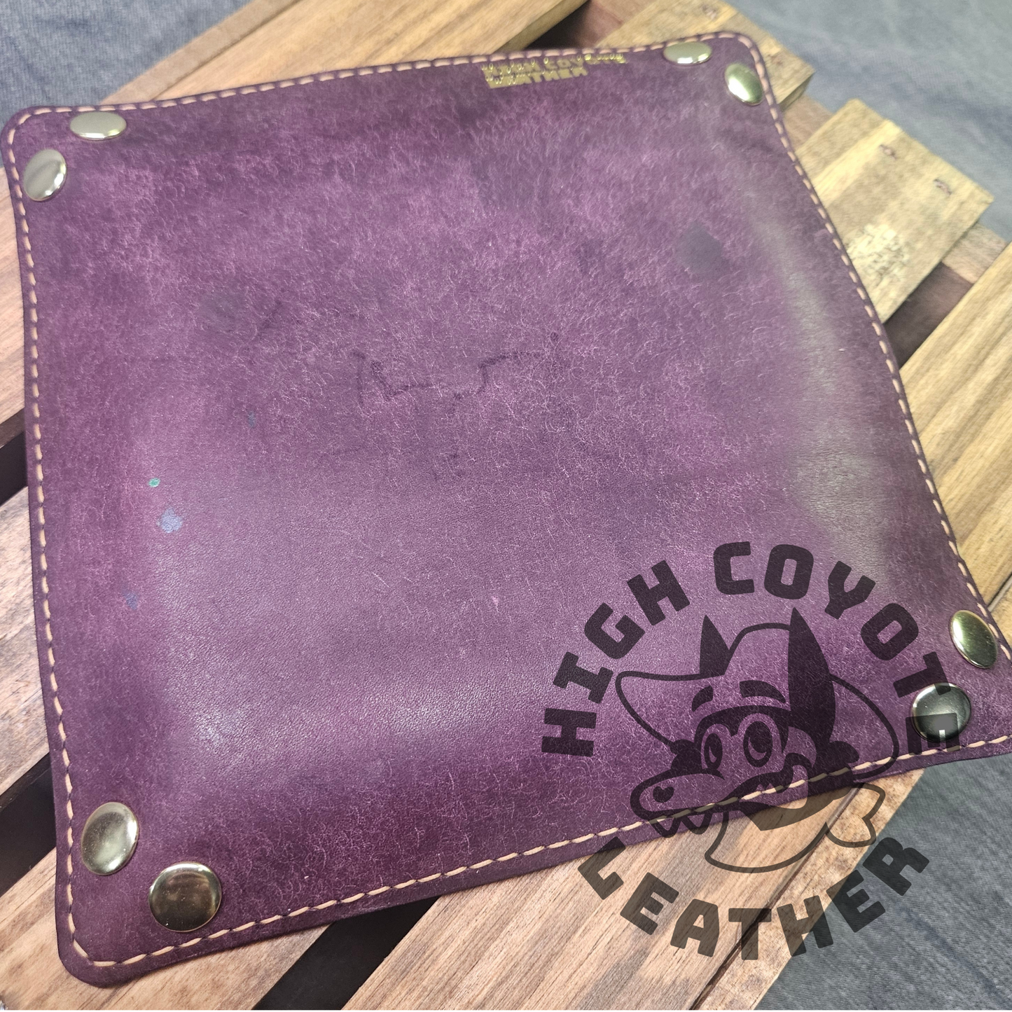 Pueblo Purple w/ Gold Splatter Paw Print Valet Tray