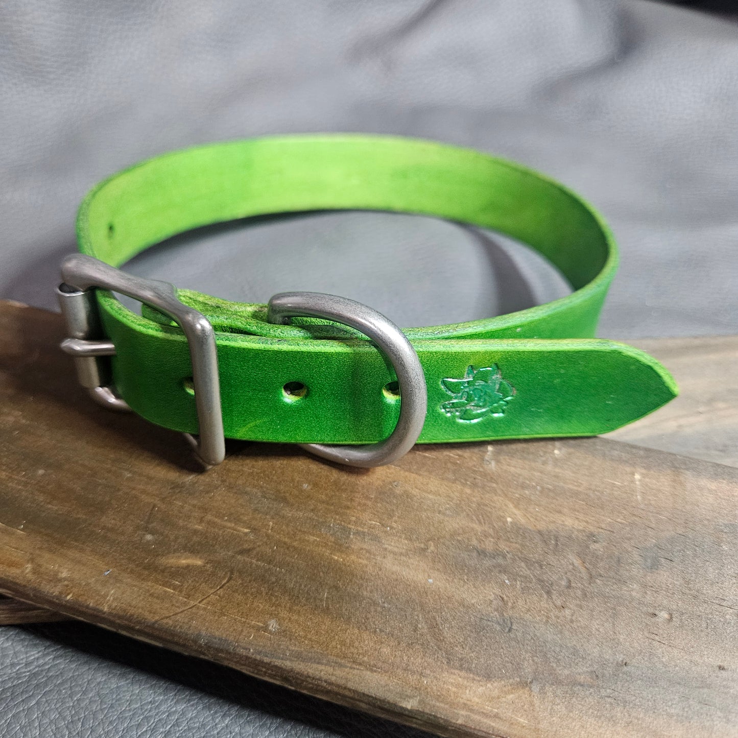 Light Green w/ Matte Nickel Pup Collar