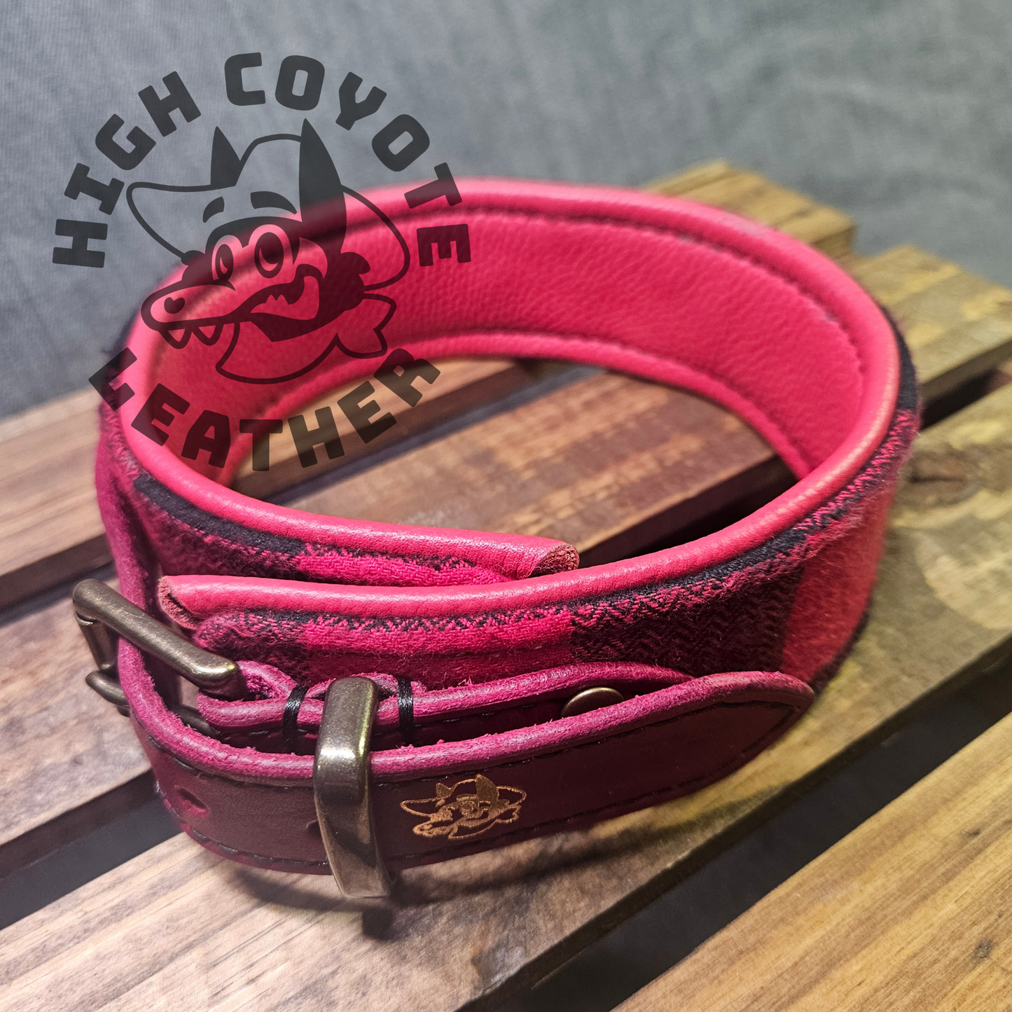 Red Flannel Collar