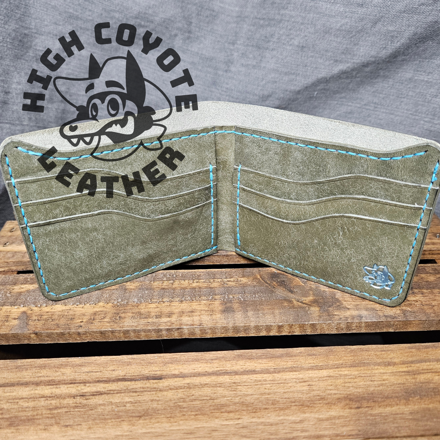 Pueblo Grey w/ Teal Stitching Deluxe Leather Bifold