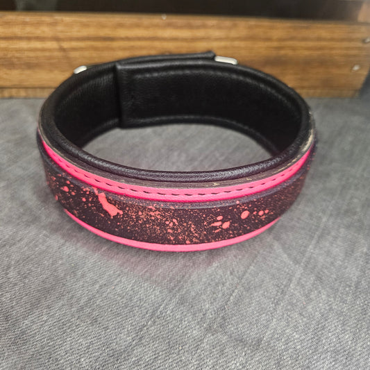 Neon Pink Collar