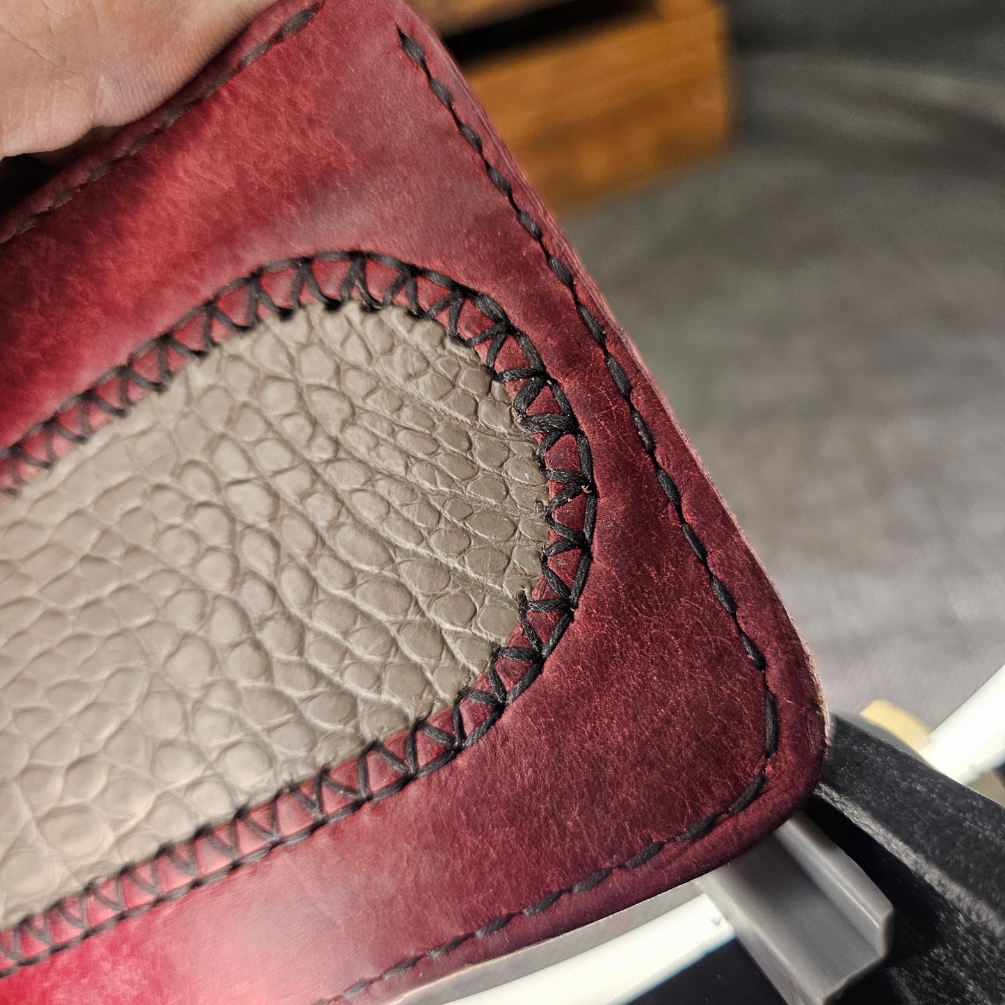 Bordeaux w/ Grey Alligator Deluxe Bifold (Grade B Discounted)