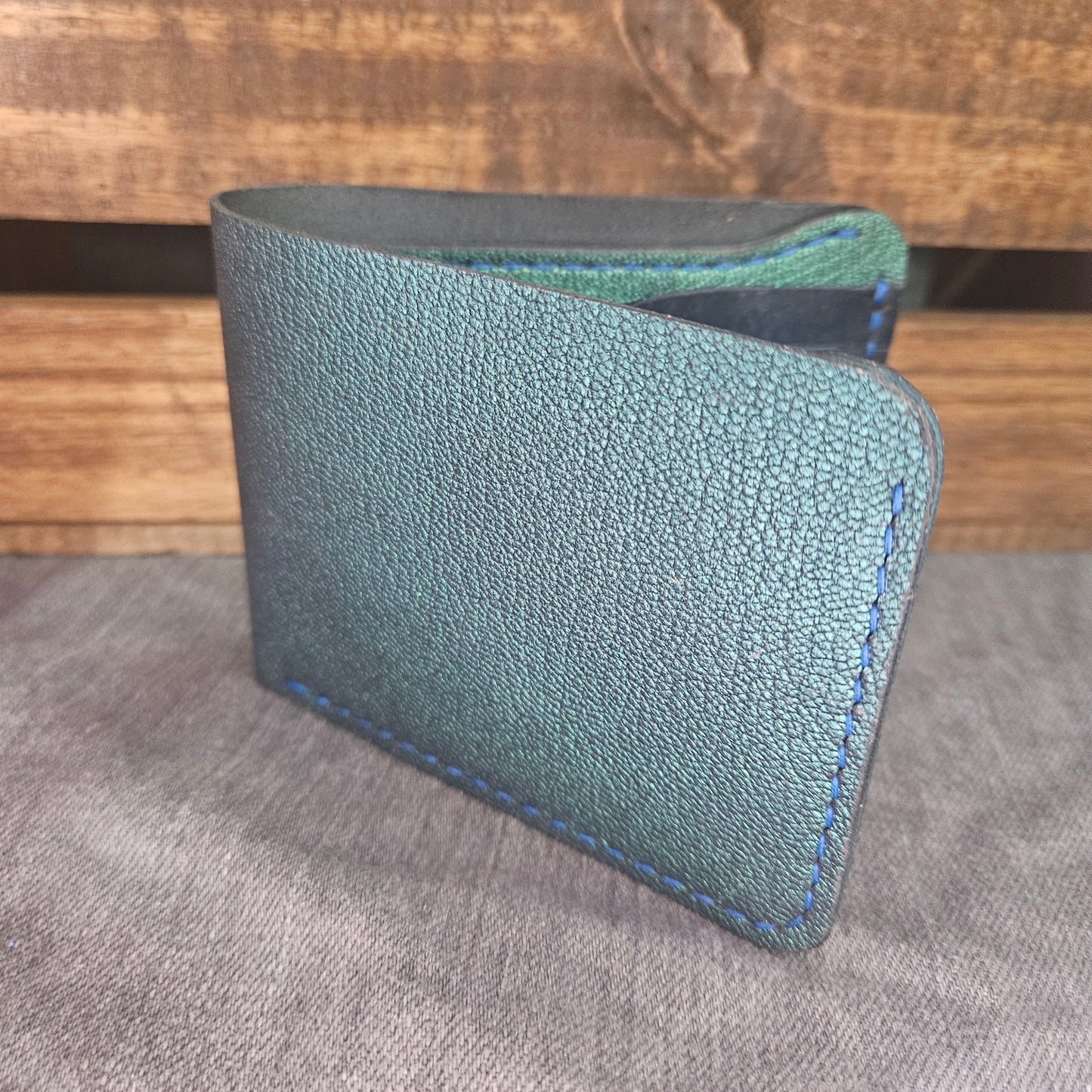 Chameleon Green Shimmer Deluxe Bifold